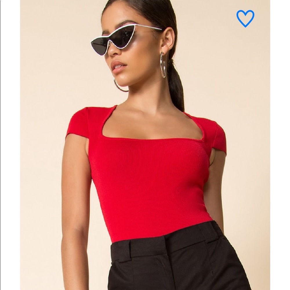 Superdown Lisa Red Scoop Neck Bodysuit